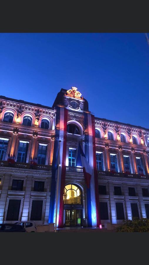 2 pièces cannes centre Extérieur photo