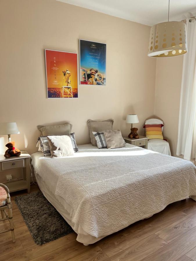 2 pièces cannes centre Extérieur photo
