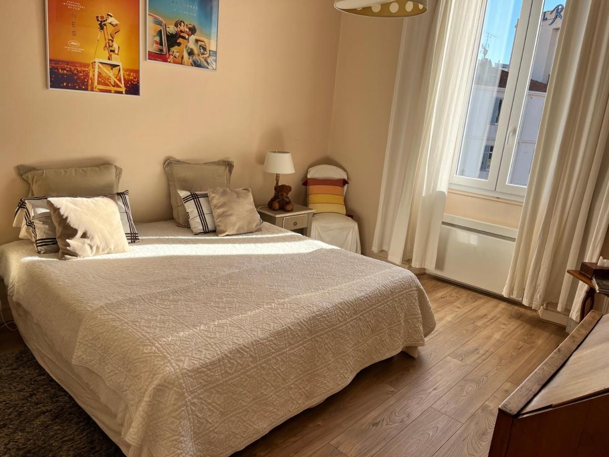 2 pièces cannes centre Extérieur photo