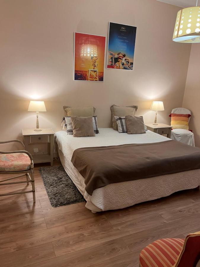 2 pièces cannes centre Extérieur photo
